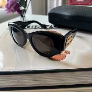 Balenciaga Black Sunglasses Round 50mm Authentic